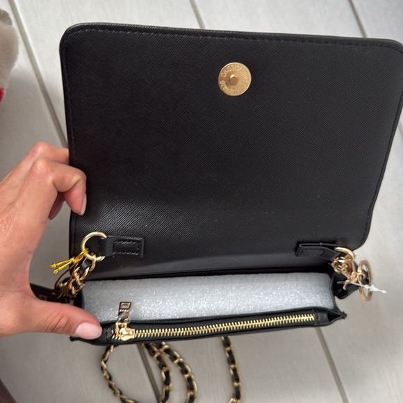 Bebe Cross Body - Picture 4 of 4